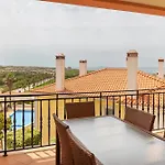 T3 Sea View, Pool, Golf, Del Rey, Obidos Apartment
